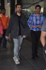 Karan Johar and  Manish Malhotra snapped at Airport in Mumbai on 11th March 2012-1 (9).JPG